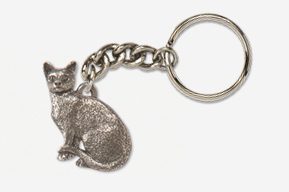 #K439D - Sitting Shorthair Cat Antiqued Pewter Keychain